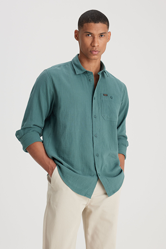 Lee Gömlek Yaka Relaxed Fit Uzun Kol Erkek Gömlek L66N205295OT Yeşil Lee Gömlek Yaka Relaxed Fit Uzun Kol Erkek Gömlek L66N205295OT Yeşil