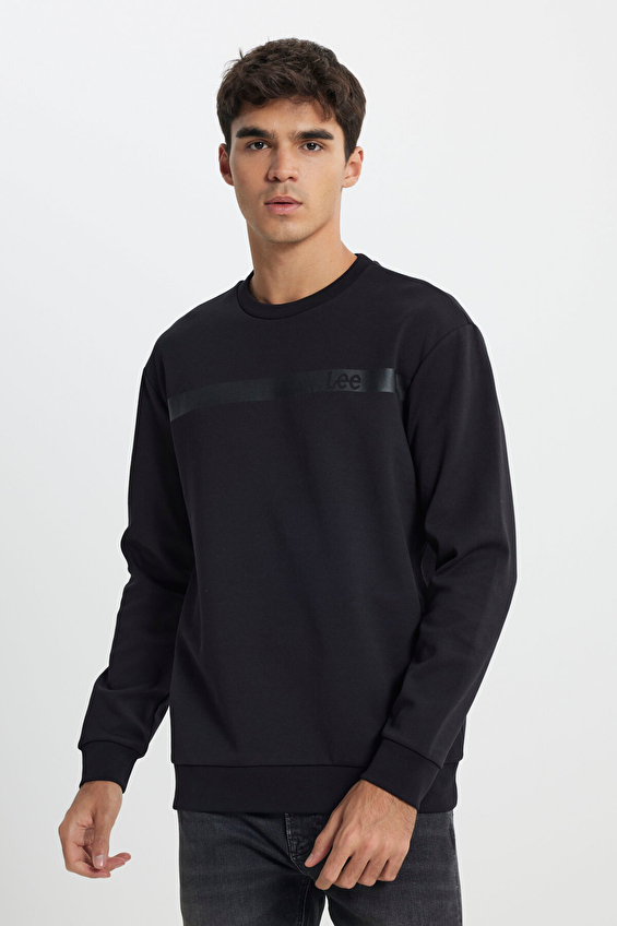 Lee Regular Fit Bisiklet Yaka Erkek Sweatshirt L242499001 Siyah Lee Regular Fit Bisiklet Yaka Erkek Sweatshirt L242499001 Siyah