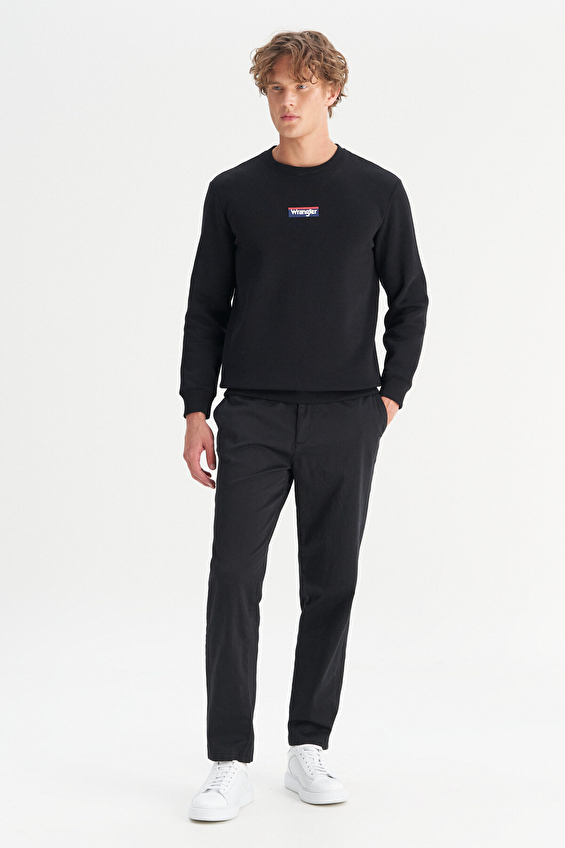 Wrangler Slim Fit Dar Paça Normal Bel Erkek Pantolon WM01200001001 Siyah Wrangler Slim Fit Dar Paça Normal Bel Erkek Pantolon WM01200001001 Siyah