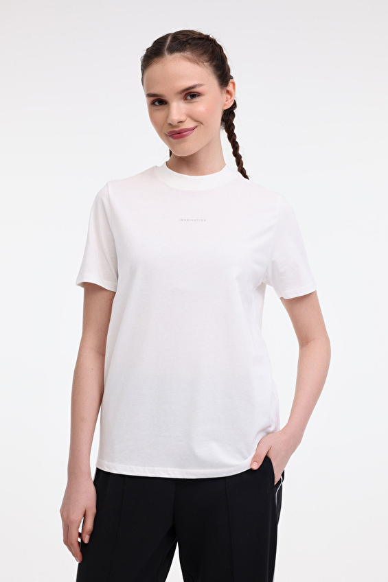 Lumberjack Regular Fit Bisiklet Yaka Kadın Tişört ROBI 11MS468 Beyaz Lumberjack Regular Fit Bisiklet Yaka Kadın Tişört ROBI 11MS468 Beyaz