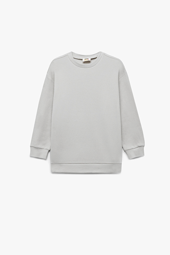 Koton Bisiklet Yaka Uzun Kol Oversize Erkek Çocuk Sweatshirt 6WKB10006TK Gri Koton Bisiklet Yaka Uzun Kol Oversize Erkek Çocuk Sweatshirt 6WKB10006TK Gri