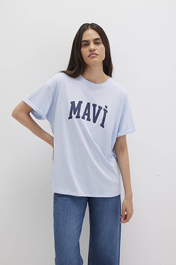 Mavi Oversize Kısa Kollu Kadın Tişört M1600843 70717 Mavi Mavi Oversize Kısa Kollu Kadın Tişört M1600843 70717 Mavi
