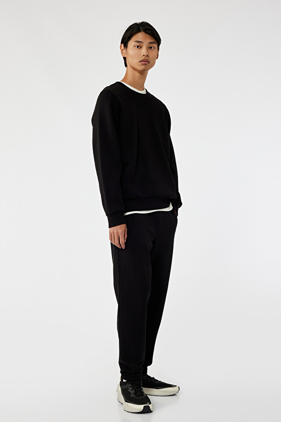 Koton Regular Fit Erkek Eşofman Altı 6WAM40020MK Siyah Koton Regular Fit Erkek Eşofman Altı 6WAM40020MK Siyah