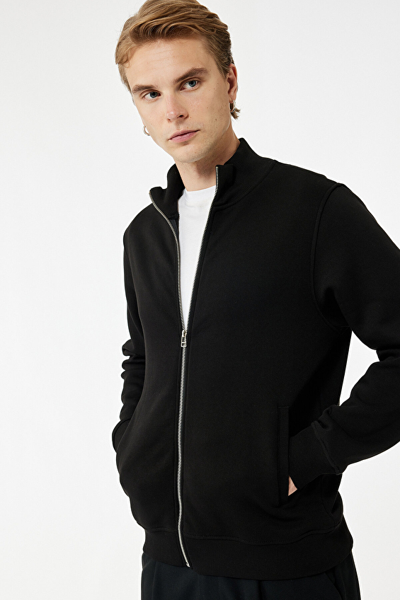 Koton Regular Fit Fermuarlı Erkek Sweatshirt 6WAM70019MK Siyah Koton Regular Fit Fermuarlı Erkek Sweatshirt 6WAM70019MK Siyah