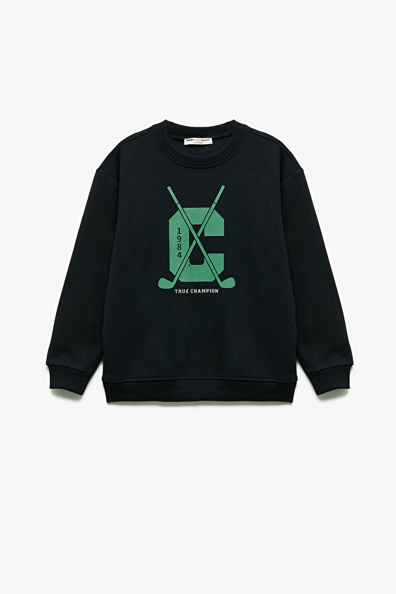 Koton Relax Fit Bisiklet Yaka Uzun Kol Erkek Çocuk Sweatshirt 6WKB10073TK Lacivert Koton Relax Fit Bisiklet Yaka Uzun Kol Erkek Çocuk Sweatshirt 6WKB10073TK Lacivert