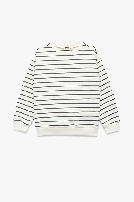 Koton Bisiklet Yaka Uzun Kol Oversize Erkek Çocuk Sweatshirt 6WKB10149TK Ekru Koton Bisiklet Yaka Uzun Kol Oversize Erkek Çocuk Sweatshirt 6WKB10149TK Ekru