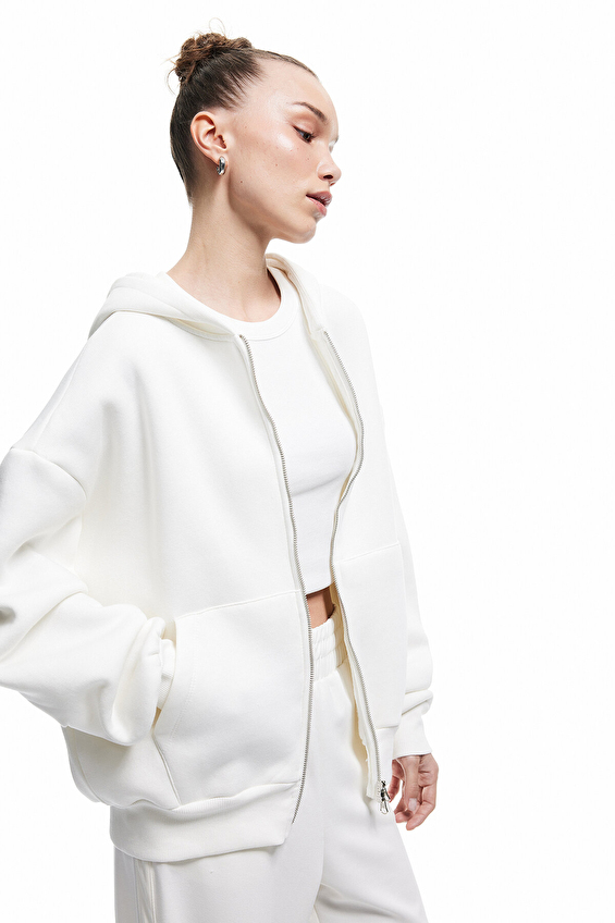 Koton Kadın Sweatshirt 6WAL10200IK Ekru Koton Kadın Sweatshirt 6WAL10200IK Ekru