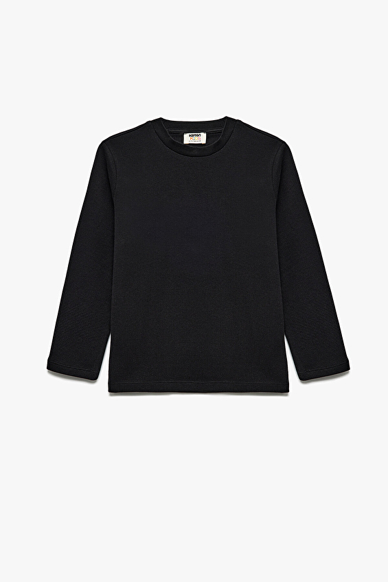 Koton Regular Fit Bisiklet Yaka Erkek Çocuk Tişört 6WKB10013TK Siyah Koton Regular Fit Bisiklet Yaka Erkek Çocuk Tişört 6WKB10013TK Siyah