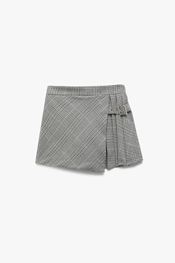 Koton Kız Çocuk Şort 6WKG40036AW Koton Kız Çocuk Şort 6WKG40036AW