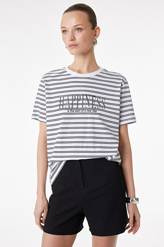 Koton Kadın Tişört 6SAK50071EK Cızgılı Koton Kadın Tişört 6SAK50071EK Cızgılı