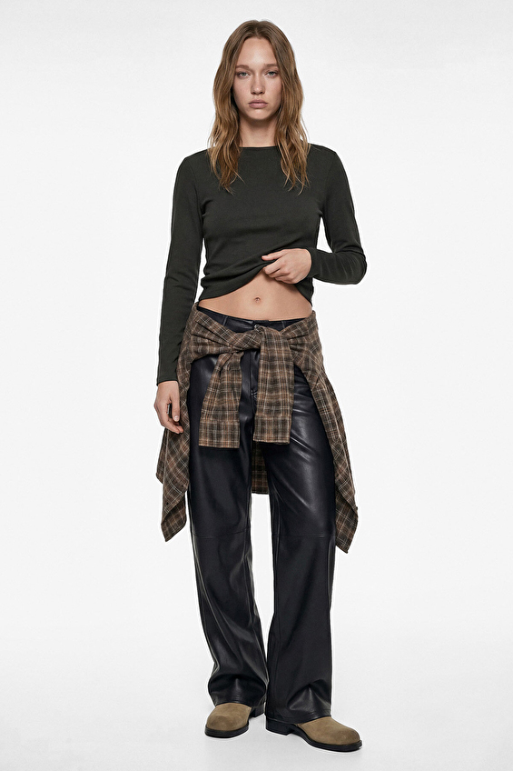 Koton Slim Fit Kadın Tişört 6SAL10176IK Antrasit Koton Slim Fit Kadın Tişört 6SAL10176IK Antrasit