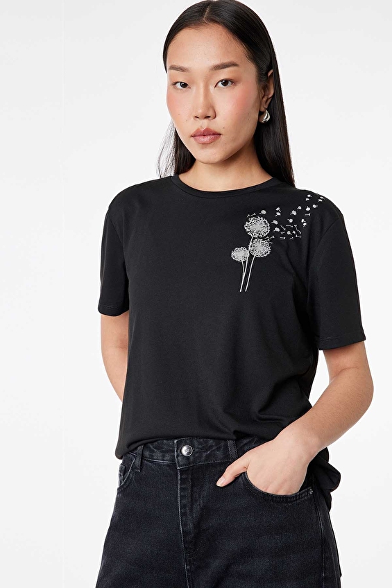 Koton Kadın Tişört 6SAK50136EK Siyah Koton Kadın Tişört 6SAK50136EK Siyah