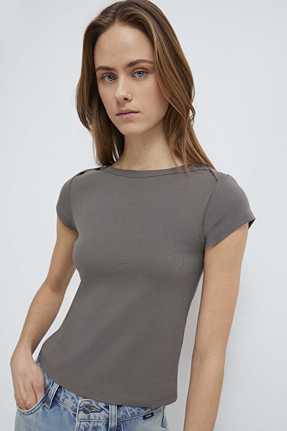 Mavi Kadın Tişört M1613807 70095 Koyu gri Mavi Kadın Tişört M1613807 70095 Koyu gri