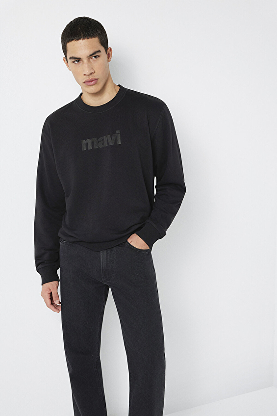 Mavi Bisiklet Yaka Uzun Kol Loose Fit / Bol Rahat Kesim Erkek Sweatshirt M0S10551 900 Siyah Mavi Bisiklet Yaka Uzun Kol Loose Fit / Bol Rahat Kesim Erkek Sweatshirt M0S10551 900 Siyah