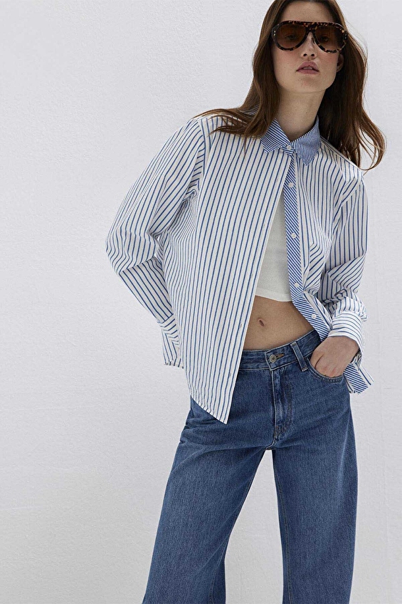 Mavi Bol Kesim Kadın Gömlek M1211454 84005 Cızgılı Mavi Bol Kesim Kadın Gömlek M1211454 84005 Cızgılı