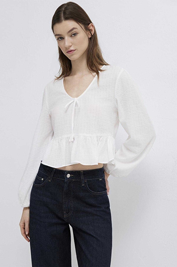 Mavi Dar Kesim Kadın Bluz M1211473 70057 Beyaz Mavi Dar Kesim Kadın Bluz M1211473 70057 Beyaz