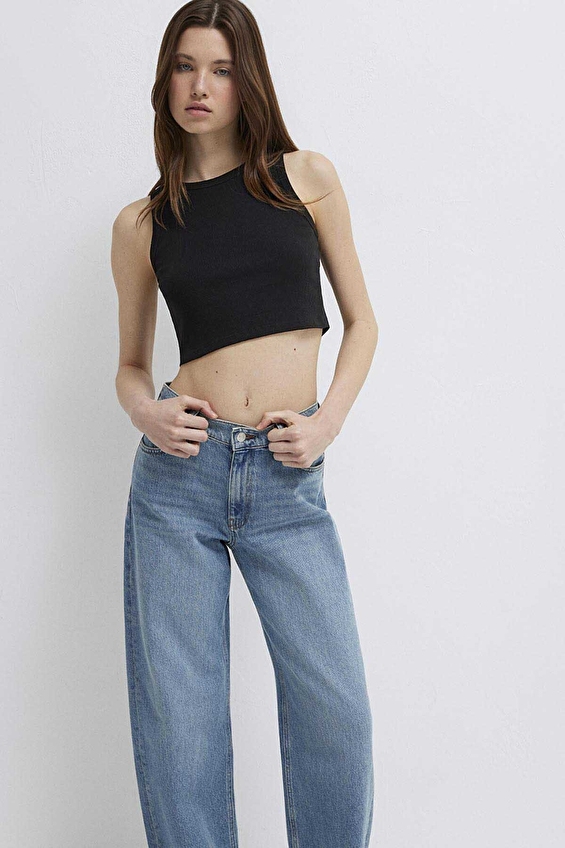 Mavi Kısa Kesim Kadın Atlet M1613810 900 Siyah Mavi Kısa Kesim Kadın Atlet M1613810 900 Siyah