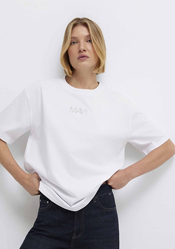 Mavi Bol Kesim Kadın Tişört M1613884 620 Beyaz Mavi Bol Kesim Kadın Tişört M1613884 620 Beyaz