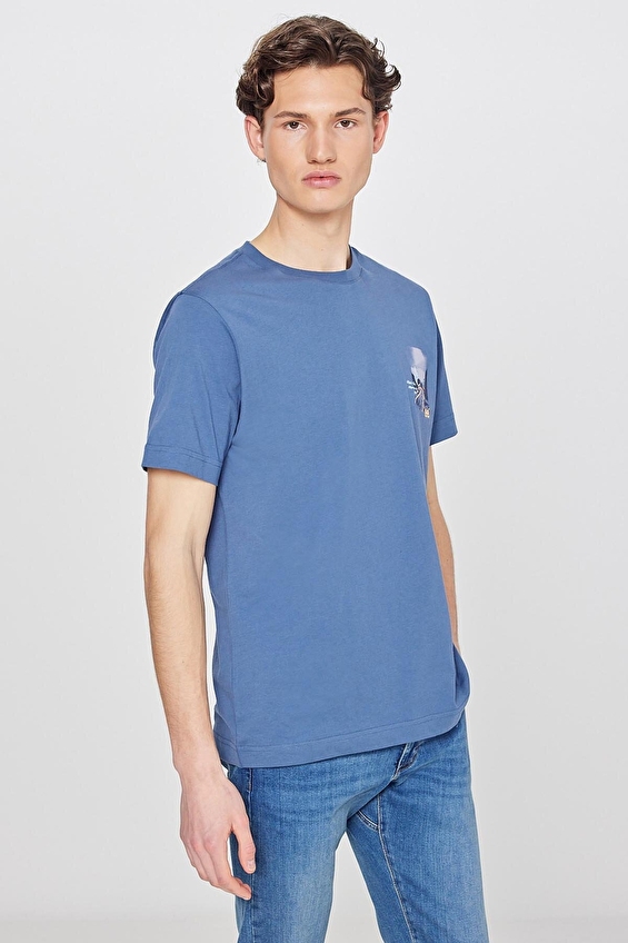 Lee Regular Fit Sıfır Yaka Kısa Kol Erkek Tişört L2610013TF Indıgo Lee Regular Fit Sıfır Yaka Kısa Kol Erkek Tişört L2610013TF Indıgo