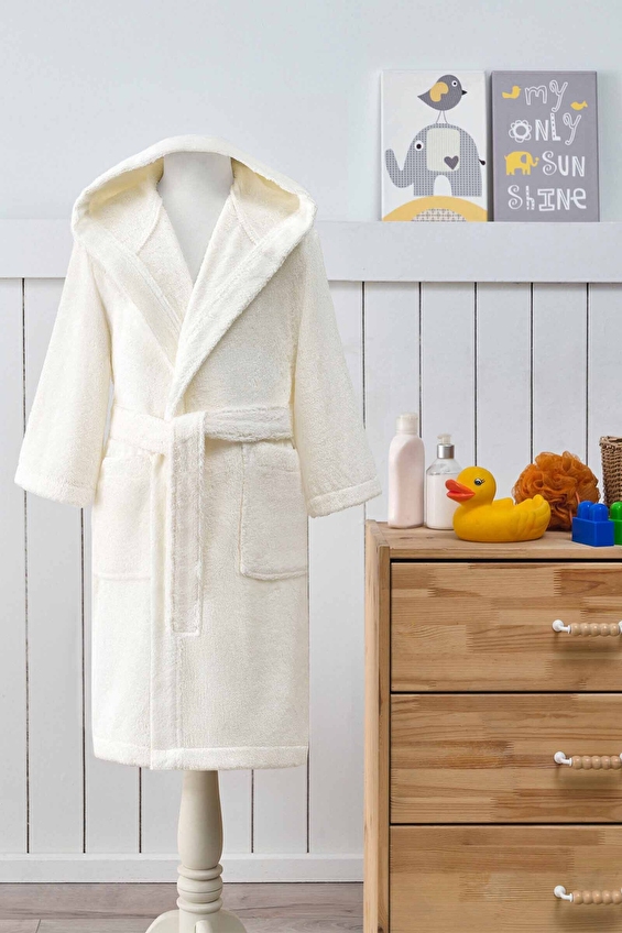 Özdilek Ashley Kapüşonlu Bambu Çocuk Bornozu 7/8 Yaş Özdilek Ashley Kapüşonlu Bambu Çocuk Bornozu 7/8 Yaş