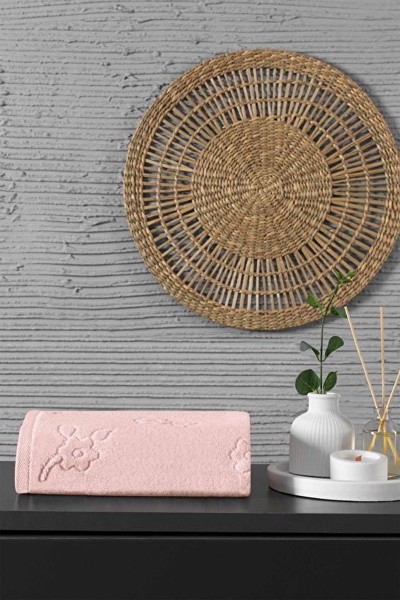 Özdilek Mayra Kadife El ve Yüz Havlusu 50x90 cm Özdilek Mayra Kadife El ve Yüz Havlusu 50x90 cm