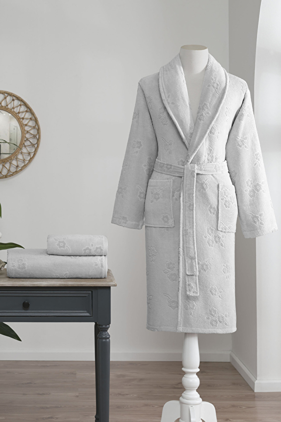 Özdilek Mayra Kadife Kadın Bornoz Seti Özdilek Mayra Kadife Kadın Bornoz Seti