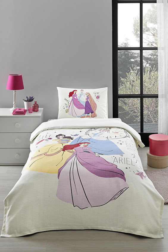 Özdilek Princess Time Tek Kişilik Disney Lisanslı Lastikli Çarşaf Çocuk Pike Takımı Özdilek Princess Time Tek Kişilik Disney Lisanslı Lastikli Çarşaf Çocuk Pike Takımı