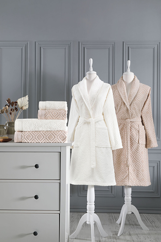 Özdilek Pastoral Kadife Aile Seti Özdilek Pastoral Kadife Aile Seti