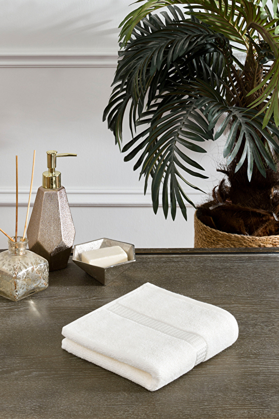 Özdilek Soft Color El ve Yüz Havlusu 40x70 cm Özdilek Soft Color El ve Yüz Havlusu 40x70 cm