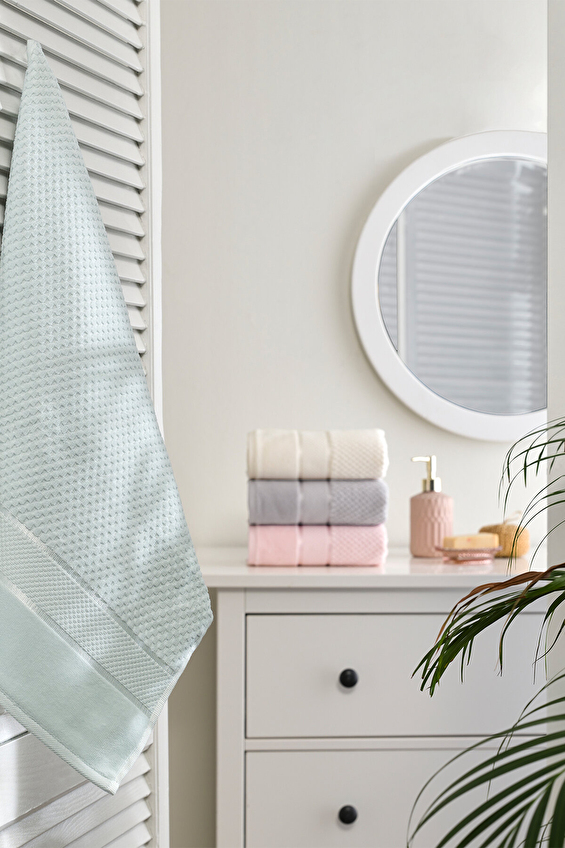 Özdilek Bright Kadife El ve Yüz Havlusu 50x90 cm Özdilek Bright Kadife El ve Yüz Havlusu 50x90 cm