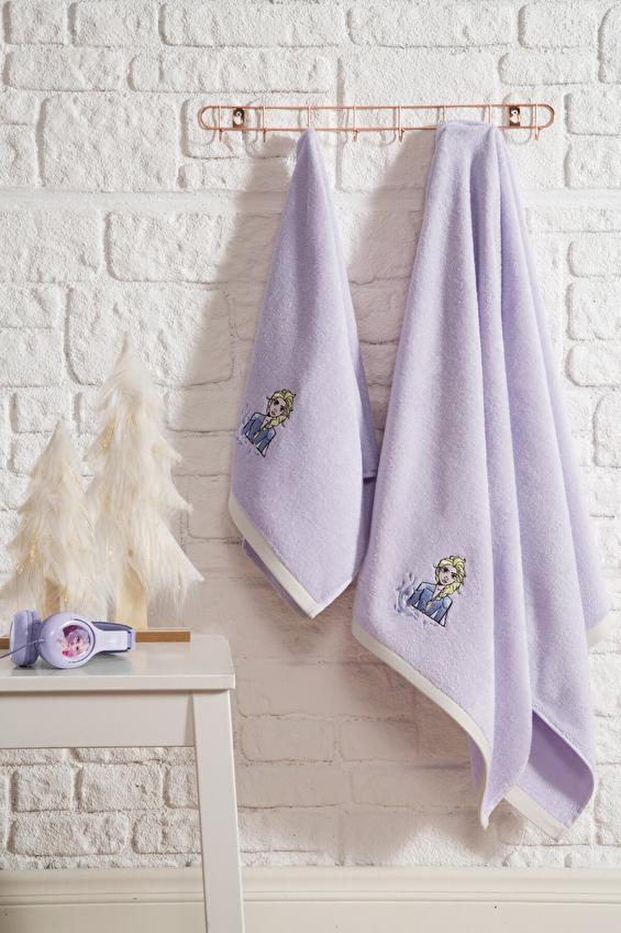 Özdilek Frozen Leaf Disney Lisanslı 2'Li Havlu Set Özdilek Frozen Leaf Disney Lisanslı 2'Li Havlu Set