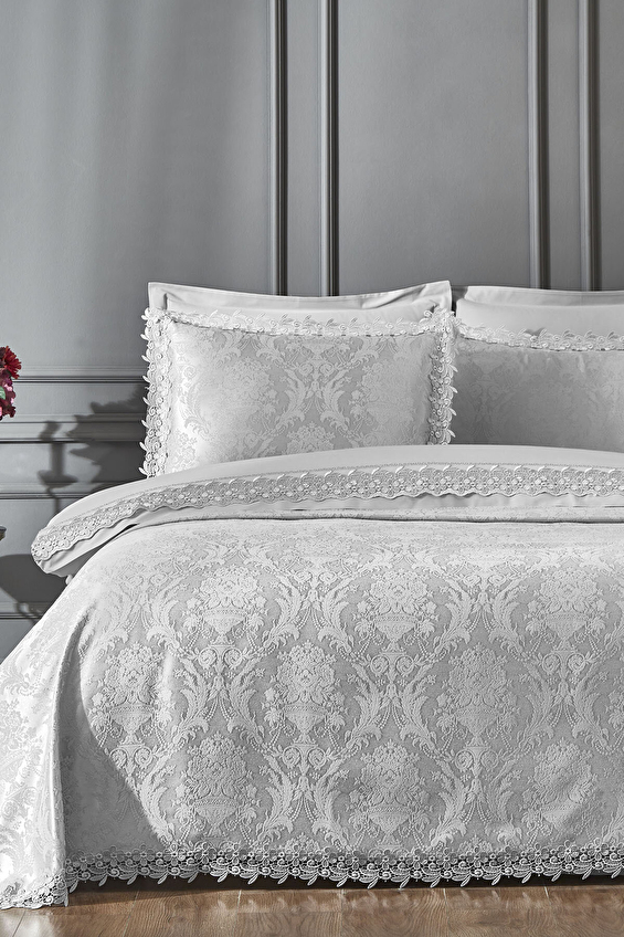 Özdilek Anna Çift Kişilik Yatak Örtülü Nevresim Takımı Özdilek Anna Çift Kişilik Yatak Örtülü Nevresim Takımı