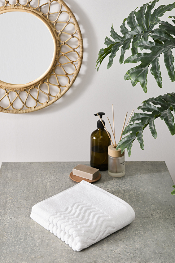 Özdilek Camomile Ayak Havlusu 45x65 cm Beyaz Özdilek Camomile Ayak Havlusu 45x65 cm Beyaz