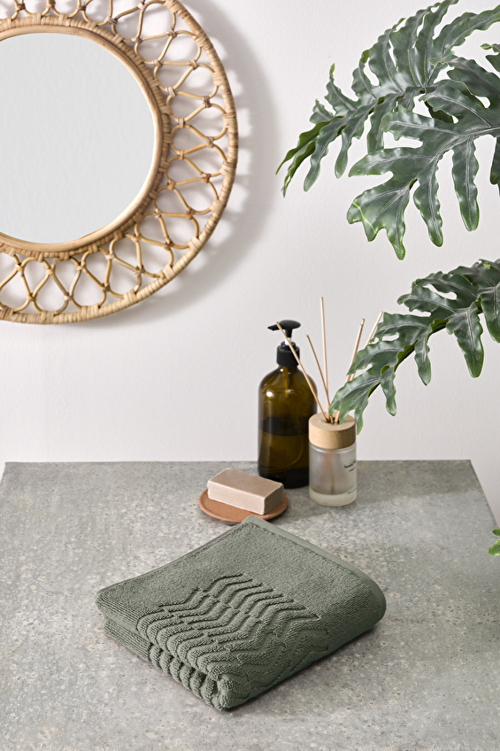 Özdilek Camomile Ayak Havlusu 45x65 cm Koyu yeşil Özdilek Camomile Ayak Havlusu 45x65 cm Koyu yeşil