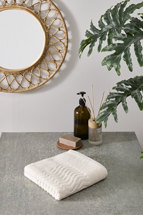 Özdilek Camomile Ayak Havlusu 45x65 cm Krem Özdilek Camomile Ayak Havlusu 45x65 cm Krem