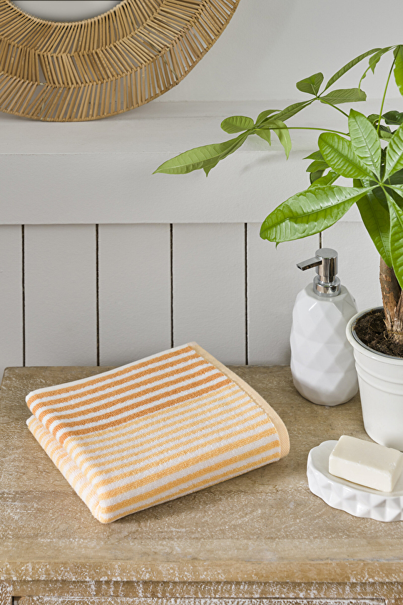 Özdilek Lined El ve Yüz Havlusu 45x90 cm Özdilek Lined El ve Yüz Havlusu 45x90 cm