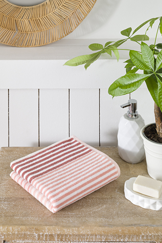 Özdilek Lined El ve Yüz Havlusu 45x90 cm Özdilek Lined El ve Yüz Havlusu 45x90 cm