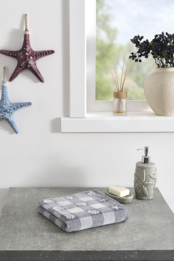 Özdilek Shell Plaid Kadife El ve Yüz Havlusu 50x90 cm Özdilek Shell Plaid Kadife El ve Yüz Havlusu 50x90 cm