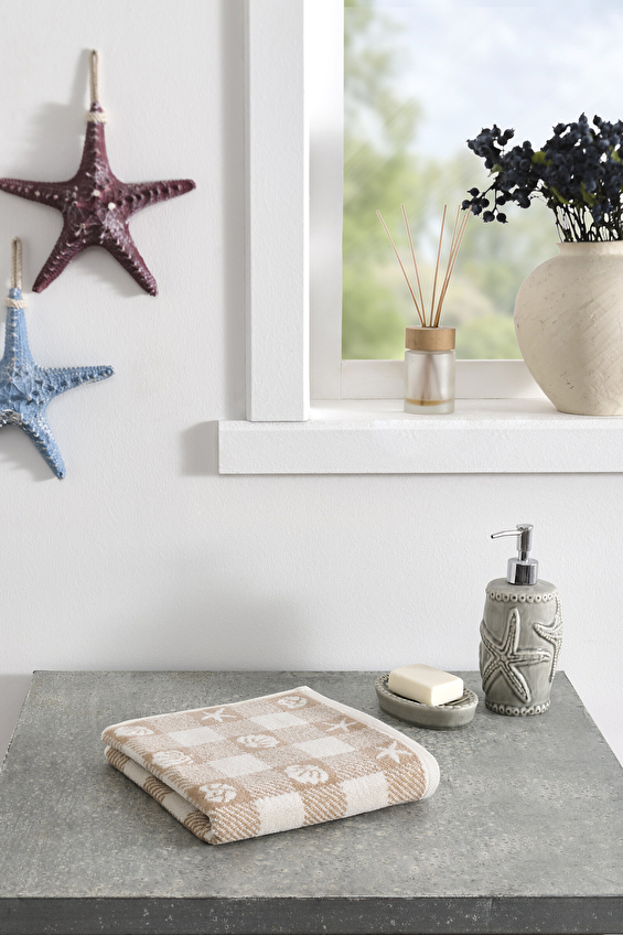 Özdilek Shell Plaid Kadife El ve Yüz Havlusu 50x90 cm Özdilek Shell Plaid Kadife El ve Yüz Havlusu 50x90 cm