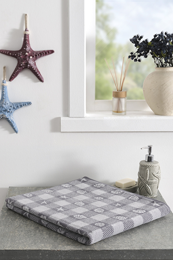 Özdilek Shell Plaid Kadife Banyo Havlusu 90x150 cm Özdilek Shell Plaid Kadife Banyo Havlusu 90x150 cm