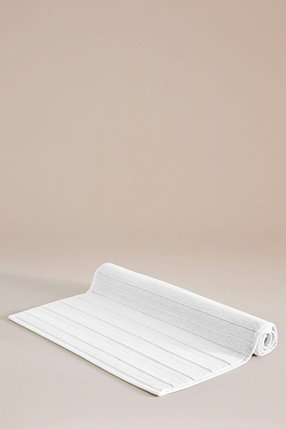 Cottons & Clouds Soft Color Ayak Havlusu 50 x 75 cm Cottons & Clouds Soft Color Ayak Havlusu 50 x 75 cm