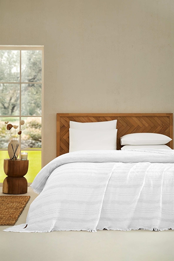 Cottons & Clouds Striped Waffle Throw Örtü 140 x 200 cm Cottons & Clouds Striped Waffle Throw Örtü 140 x 200 cm