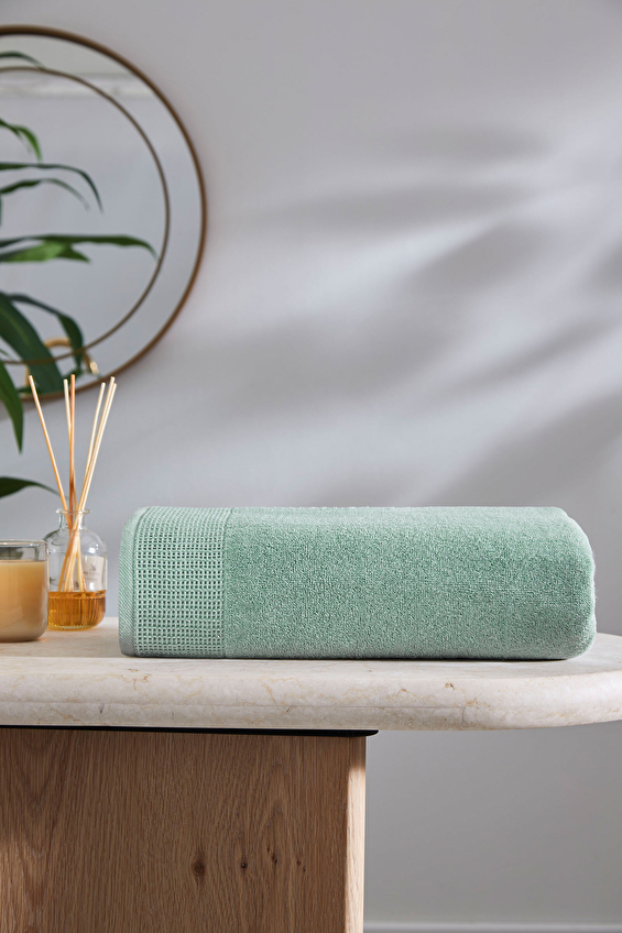 Özdilek Palma Banyo Havlusu 90x150 cm Özdilek Palma Banyo Havlusu 90x150 cm