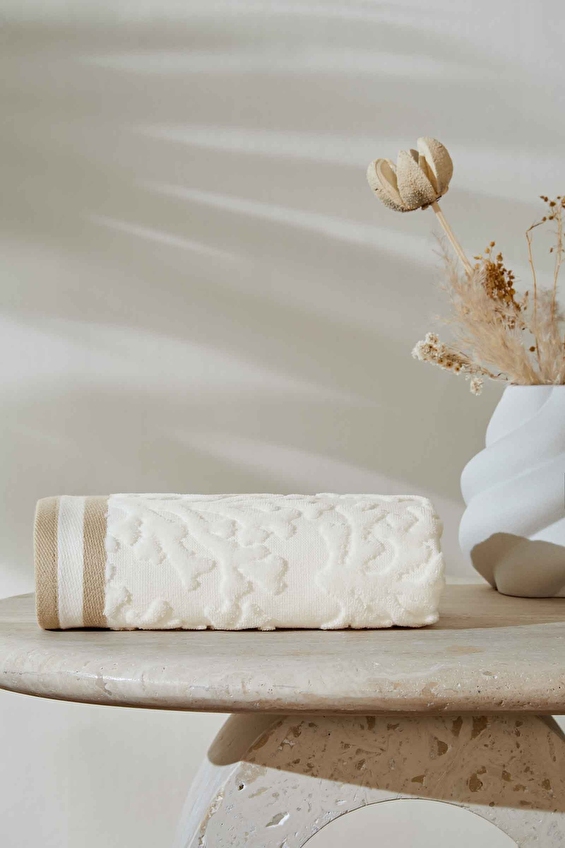 Özdilek Corallo Kadife El ve Yüz Havlusu 50x90 cm Özdilek Corallo Kadife El ve Yüz Havlusu 50x90 cm