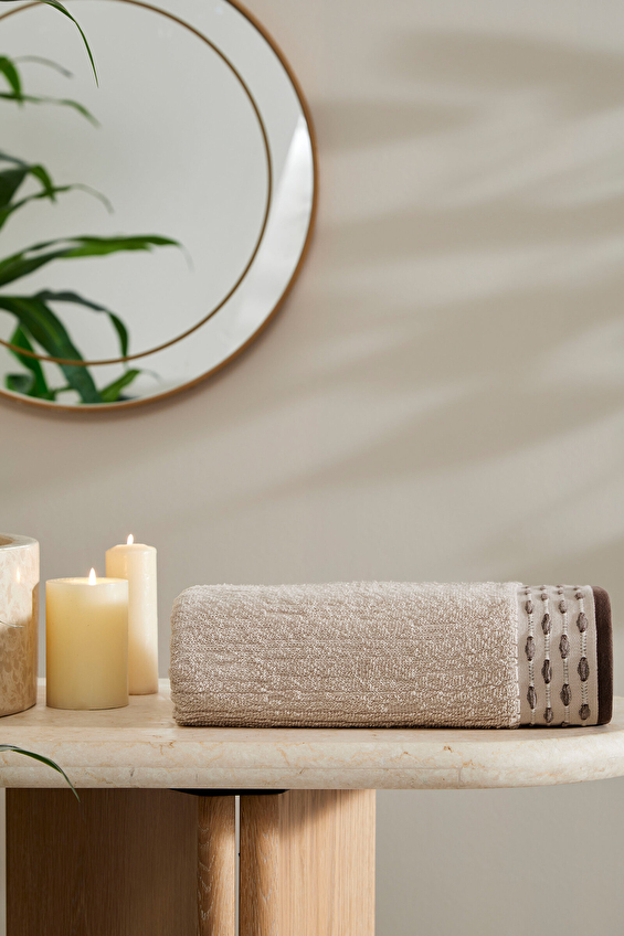 Özdilek Eclips Banyo Havlusu 90x150 cm Özdilek Eclips Banyo Havlusu 90x150 cm