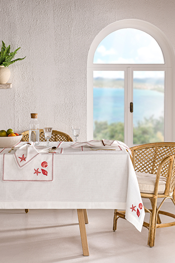 Özdilek Coral Garden Masa Örtüsü 160x260 cm Özdilek Coral Garden Masa Örtüsü 160x260 cm