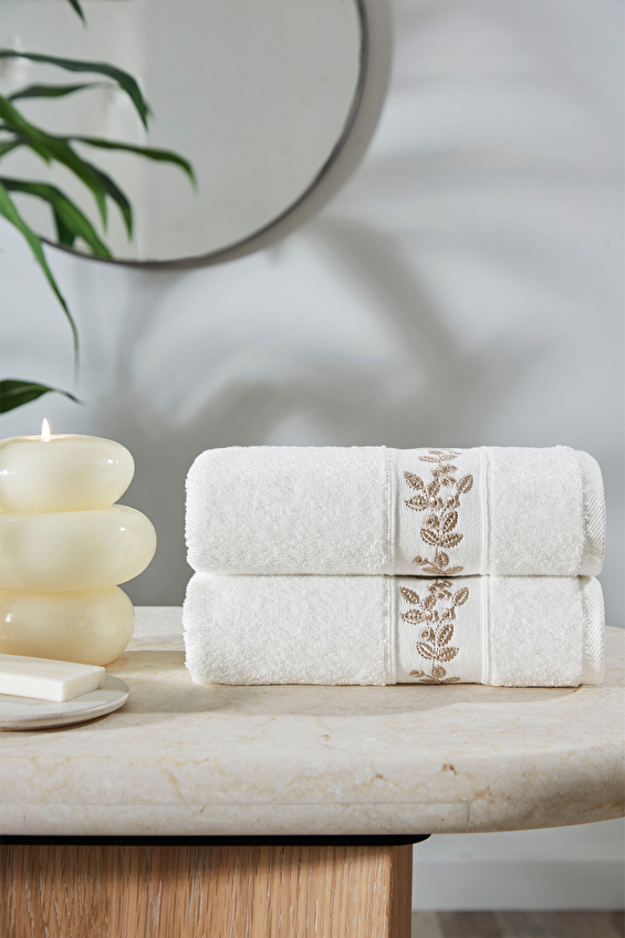 Özdilek Jardin Nakışlı El ve Yüz Havlusu 50x90 cm Özdilek Jardin Nakışlı El ve Yüz Havlusu 50x90 cm