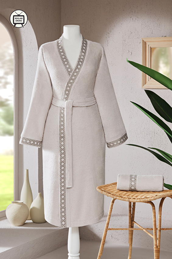 Özdilek Aurea Nakışlı Kimono Kadın Bornoz Seti Özdilek Aurea Nakışlı Kimono Kadın Bornoz Seti