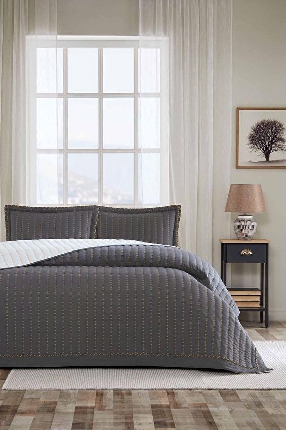 Özdilek Line Nakışlı Çift Kişilik Yatak Örtüsü 240x250 cm Özdilek Line Nakışlı Çift Kişilik Yatak Örtüsü 240x250 cm