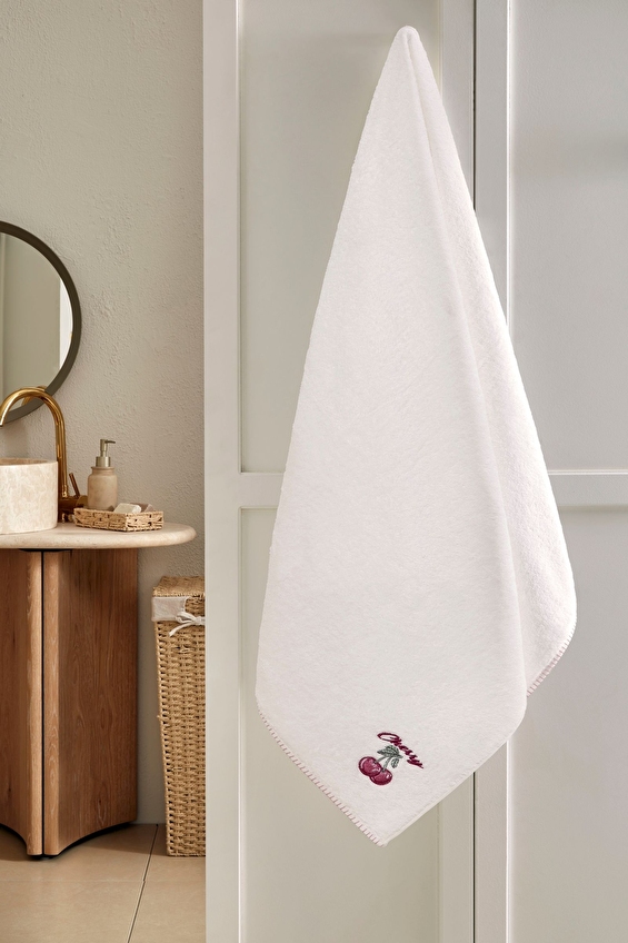 Özdilek Sweet Cherry Nakışlı Banyo Havlusu 90x150 cm